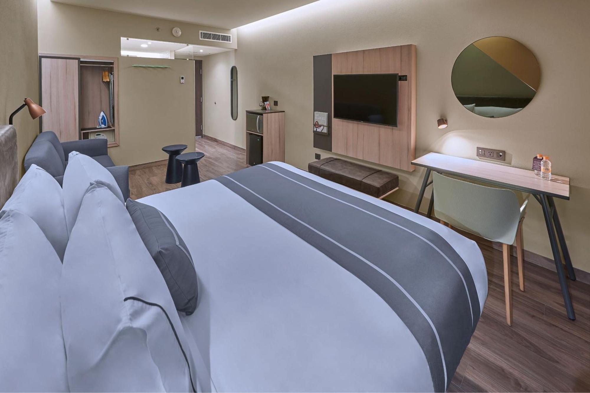 City Express Plus By Marriott Ciudad De Mexico Interlomas Экстерьер фото